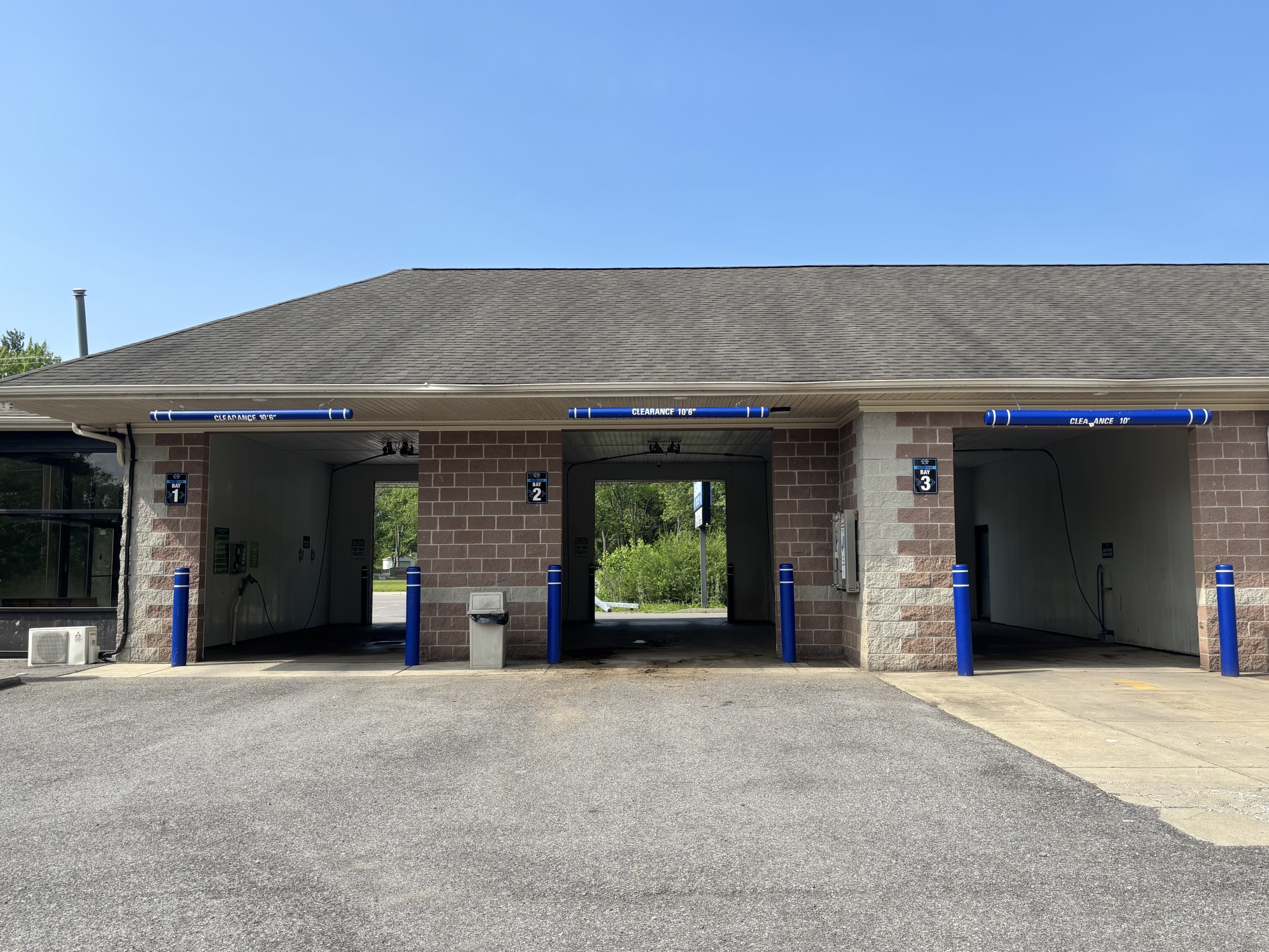 Self-service wash bays